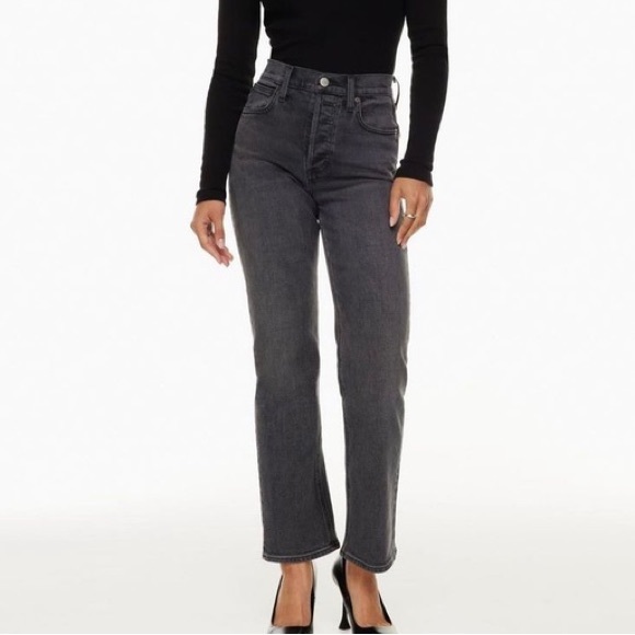 Aritzia Denim - Aritzia | Denim Forum Arlo High Rise Straight Jean